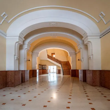 Appartement Guesthost - Nina - Your Comfort In The Heart Of Bari